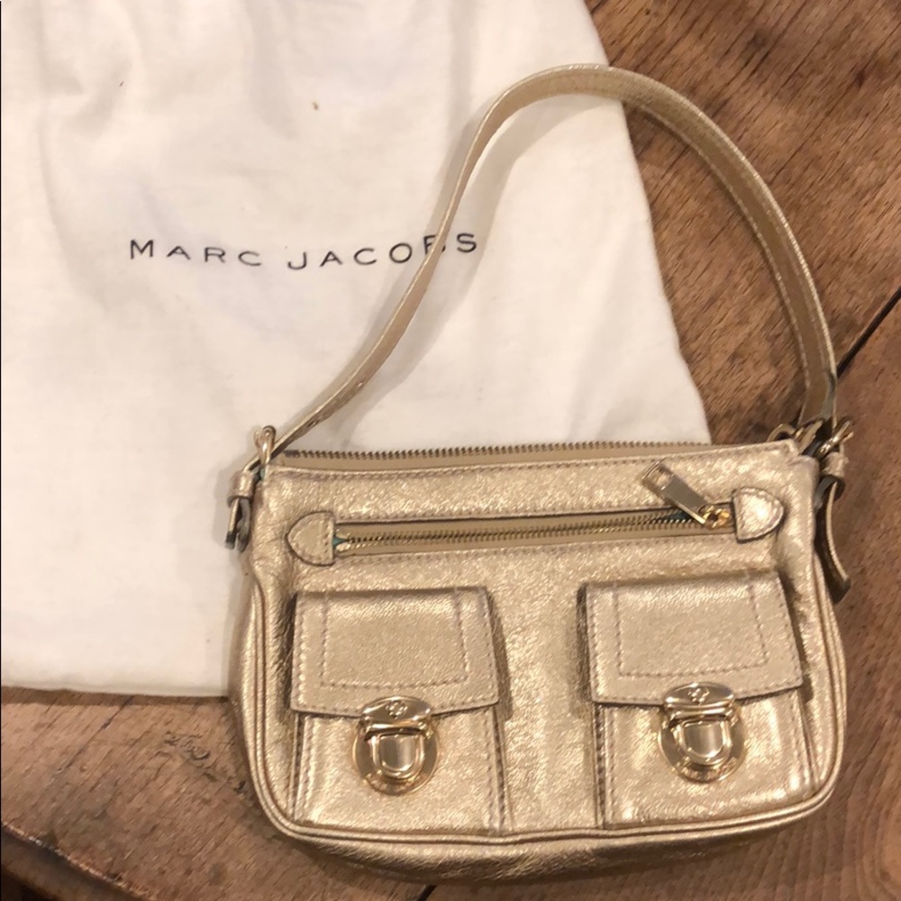 Marc Jacobs Handbag - Price Drop! 🎢 - Picture 1 of 5